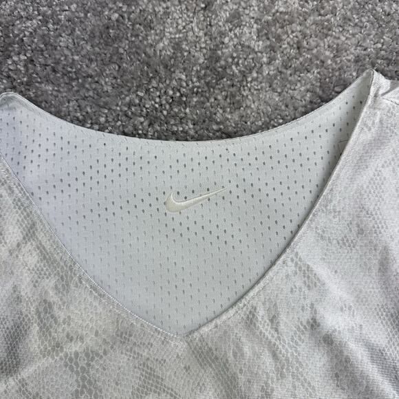 Nike Kobe Dri-Fit Reversible Basketball Jersey Mens Size XXL White Mamba FZ0934 - Picture 8 of 15